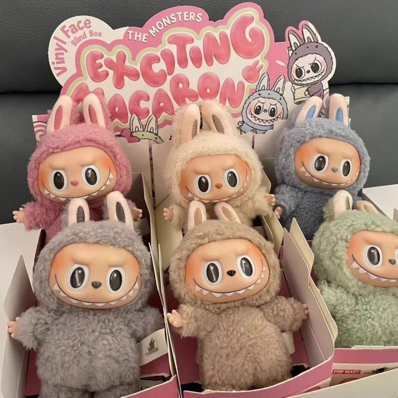 Wisiorek pluszowy z serii Makaronowej Labubu 2026