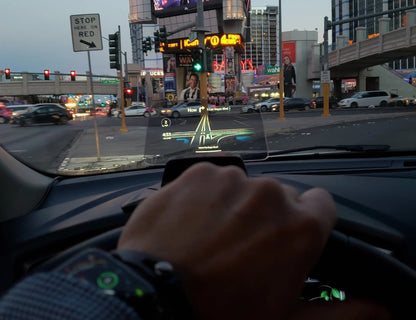 EL MEJOR HEAD-UP DISPLAY PARA CUALQUIER COCHE